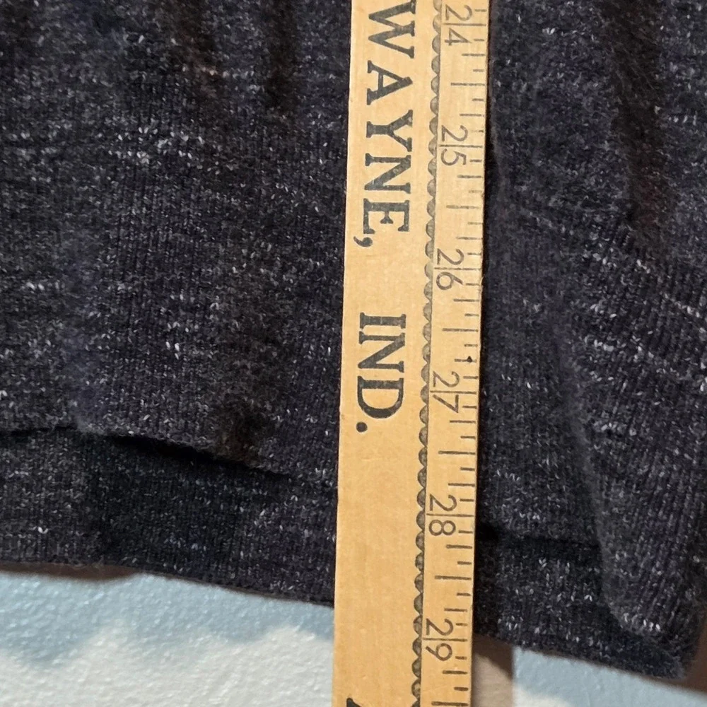 Banana Republic Mens Sweater Dark Heather Gray Striped‎ 1/4 Zip Size L Preppy